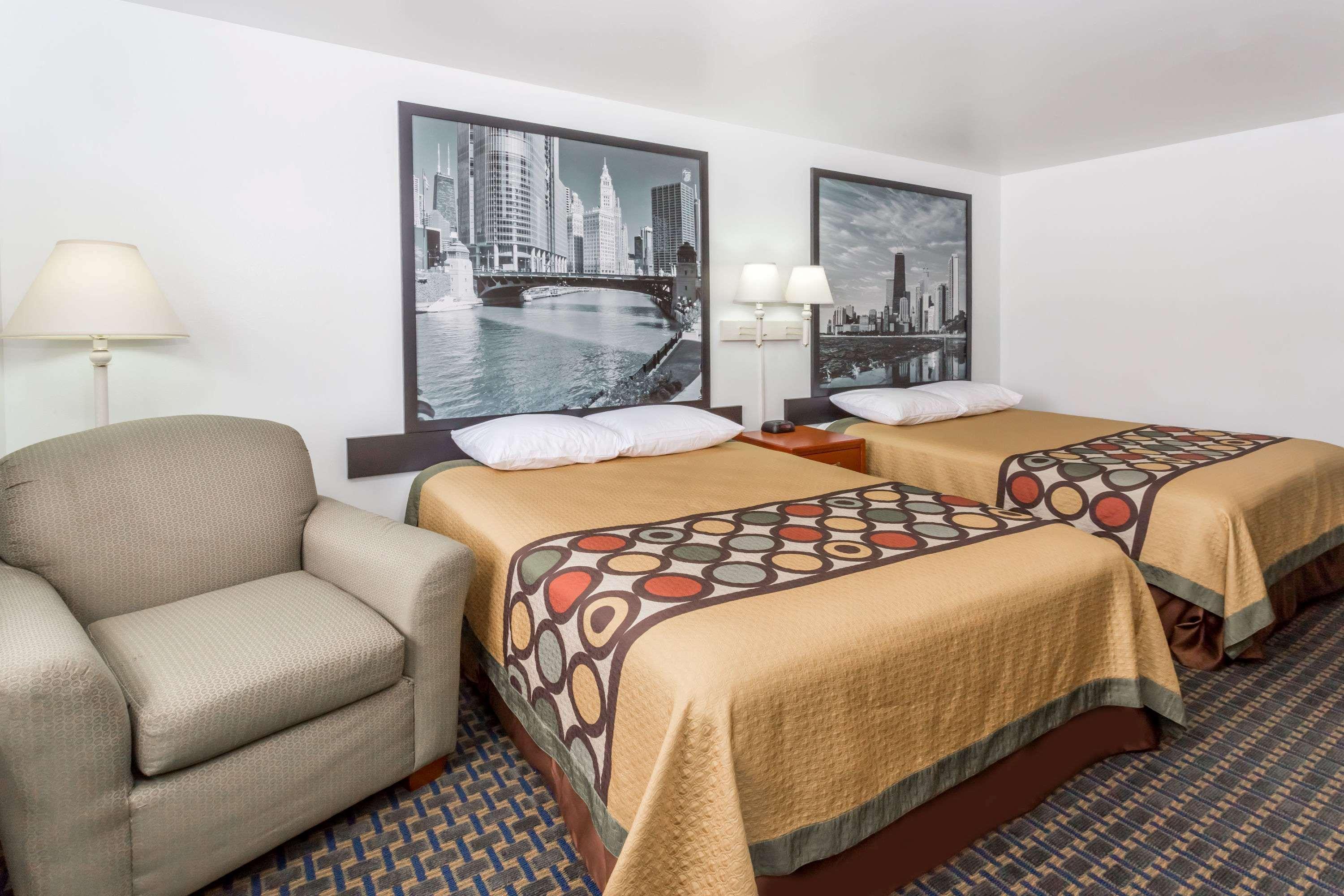 Super 8 By Wyndham Rock Falls Sterling Area Ngoại thất bức ảnh