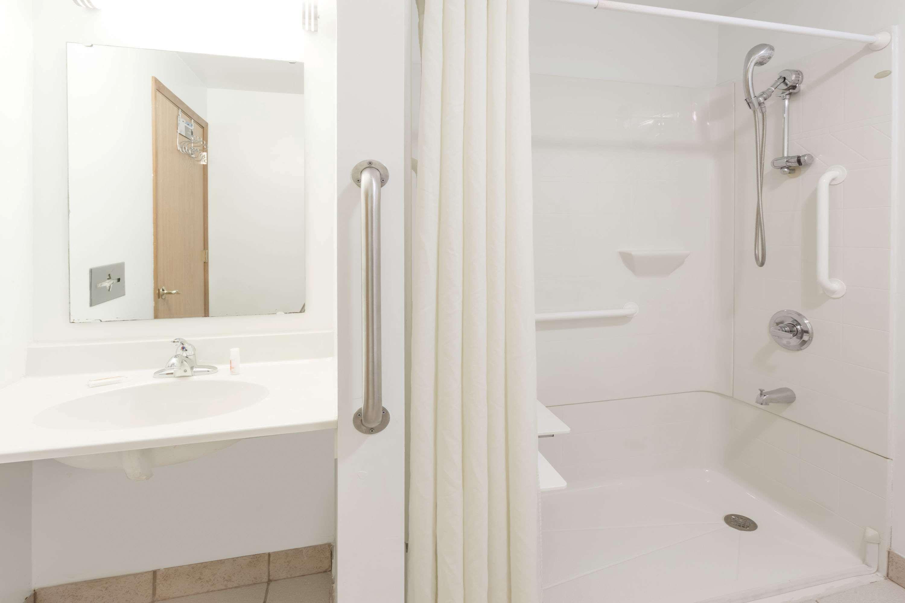Super 8 By Wyndham Rock Falls Sterling Area Ngoại thất bức ảnh